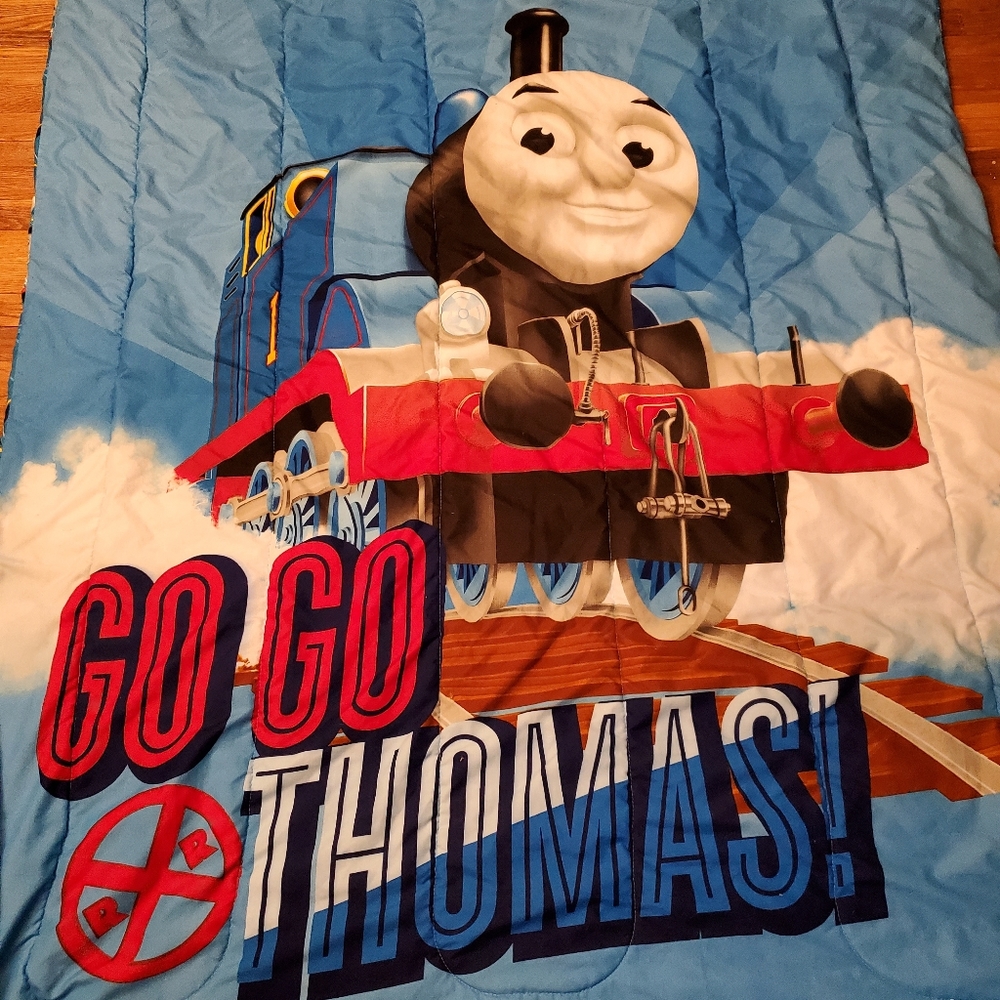 Thomas the  Train twin bedding. Sheets/comforter